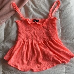 Medium bright pink top. Perfect for summer.